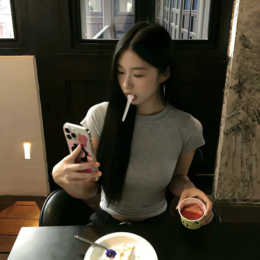 心动隔扇窗3:咫尺相望